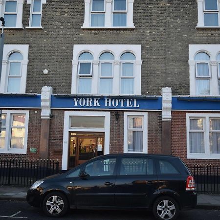 York Hotel Ίλφορντ Εξωτερικό φωτογραφία