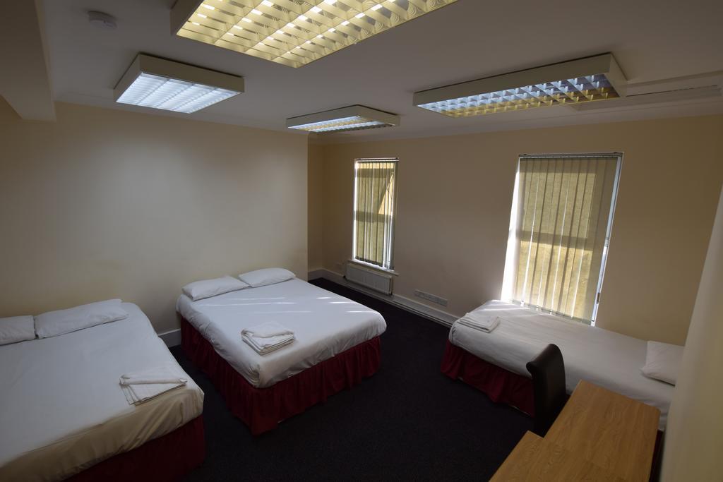 York Hotel Ίλφορντ Εξωτερικό φωτογραφία